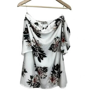 Parisian Off Shoulder Floral Dress White Size 8 Woman's Casual Beach Sundress